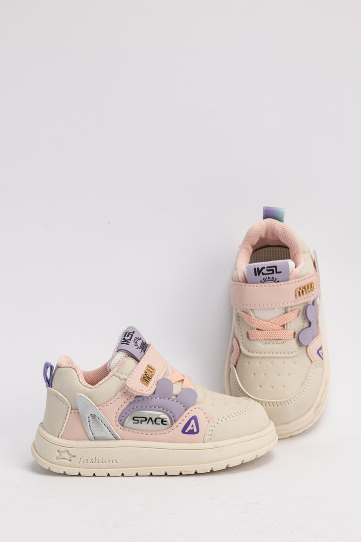 SPACE SHOES