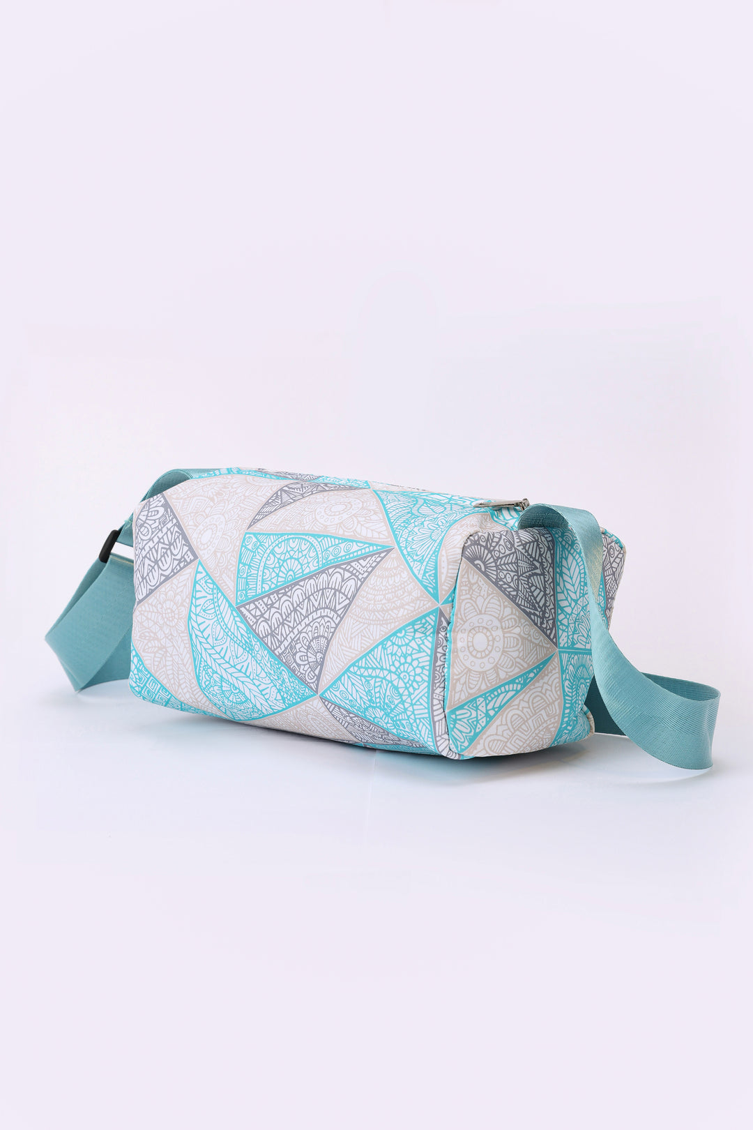 GEOMETRIC PRINT POUCH BAG