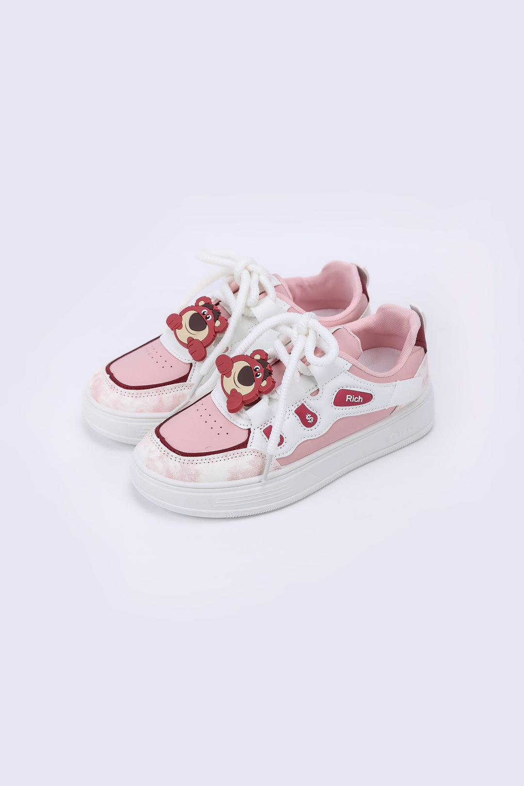 BEAR CHARM SNEAKERS