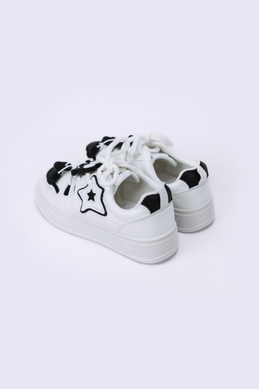 STAR BUDDY SNEAKERS