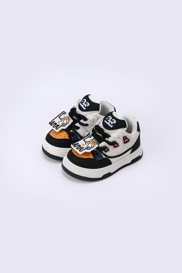 PIXEL CAT KICKS SNEAKERS