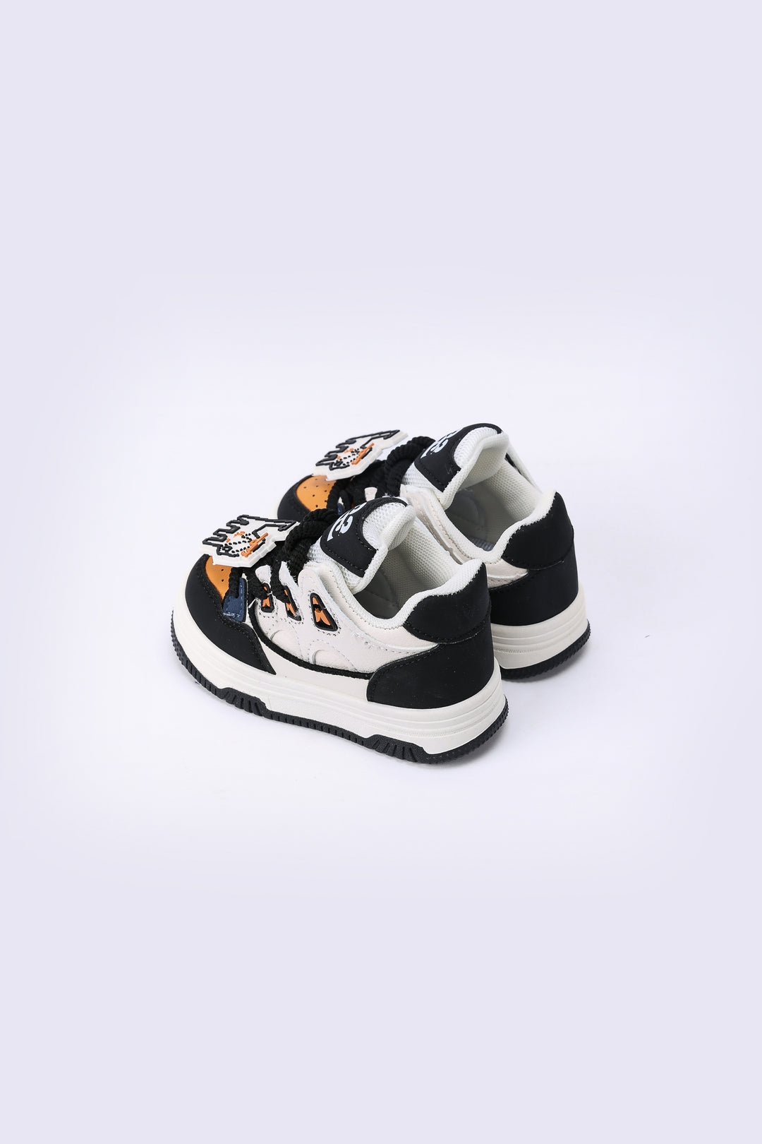 PIXEL CAT KICKS SNEAKERS