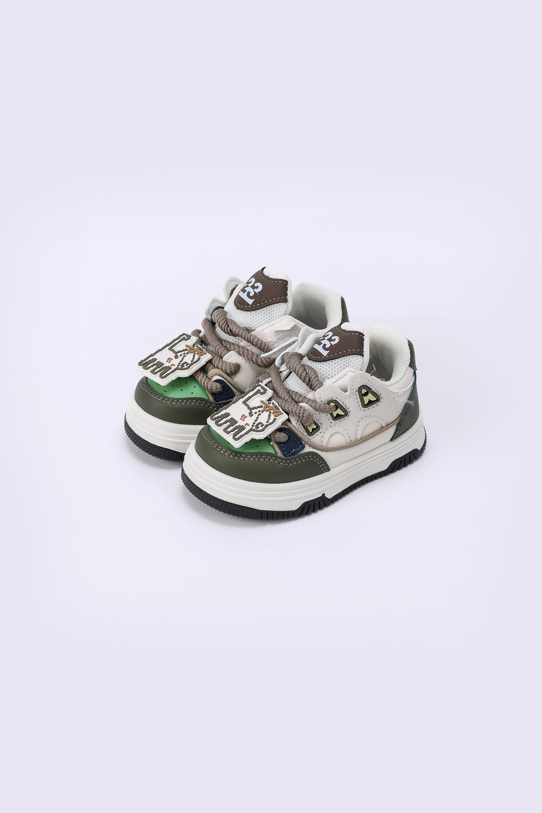 PIXEL CAT KICKS SNEAKERS