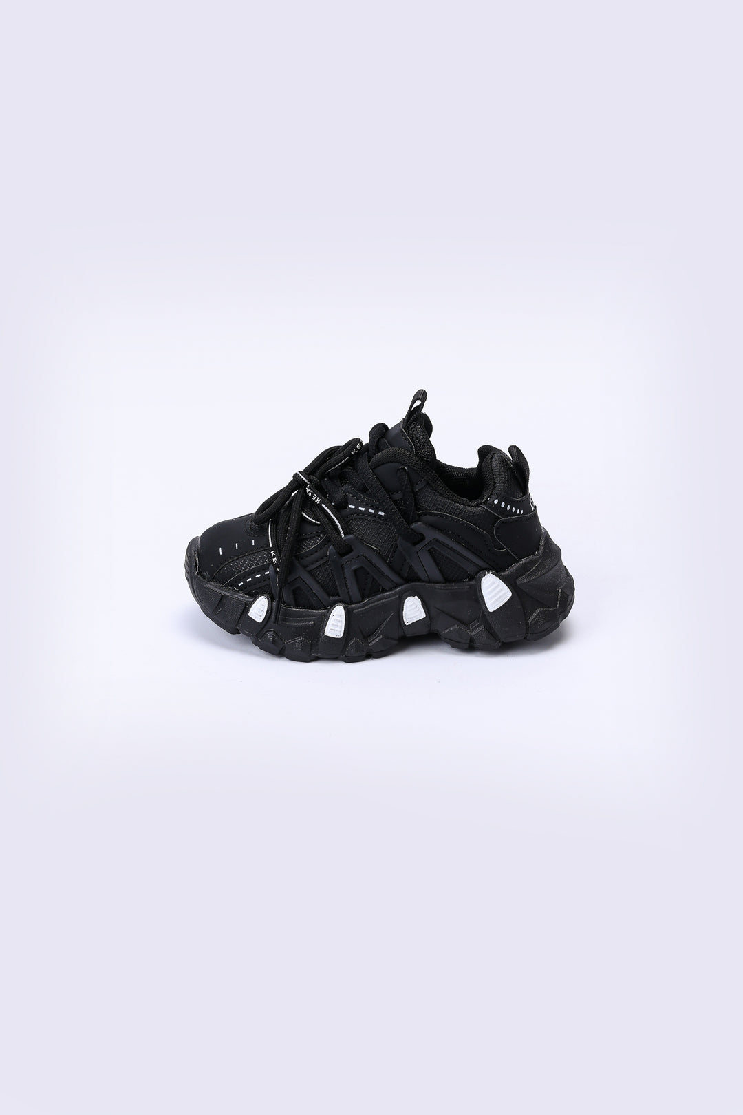 TECH GRID SHOES