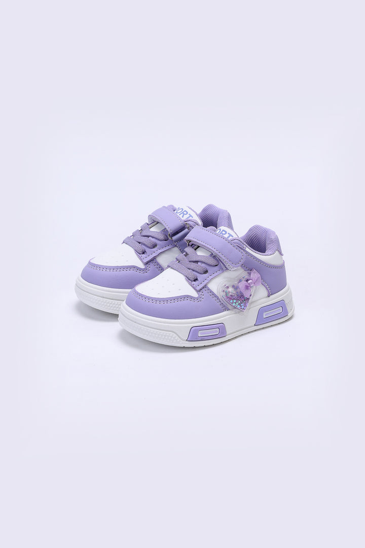 HEART PATCH SNEAKERS