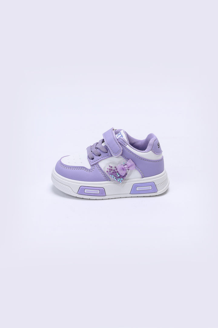 HEART PATCH SNEAKERS