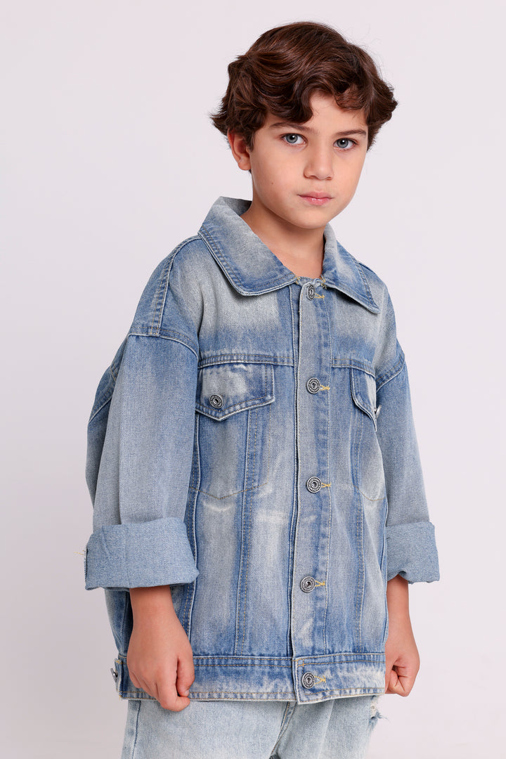 DENIM JACKET WITH CHEST AND SIDE POCKET