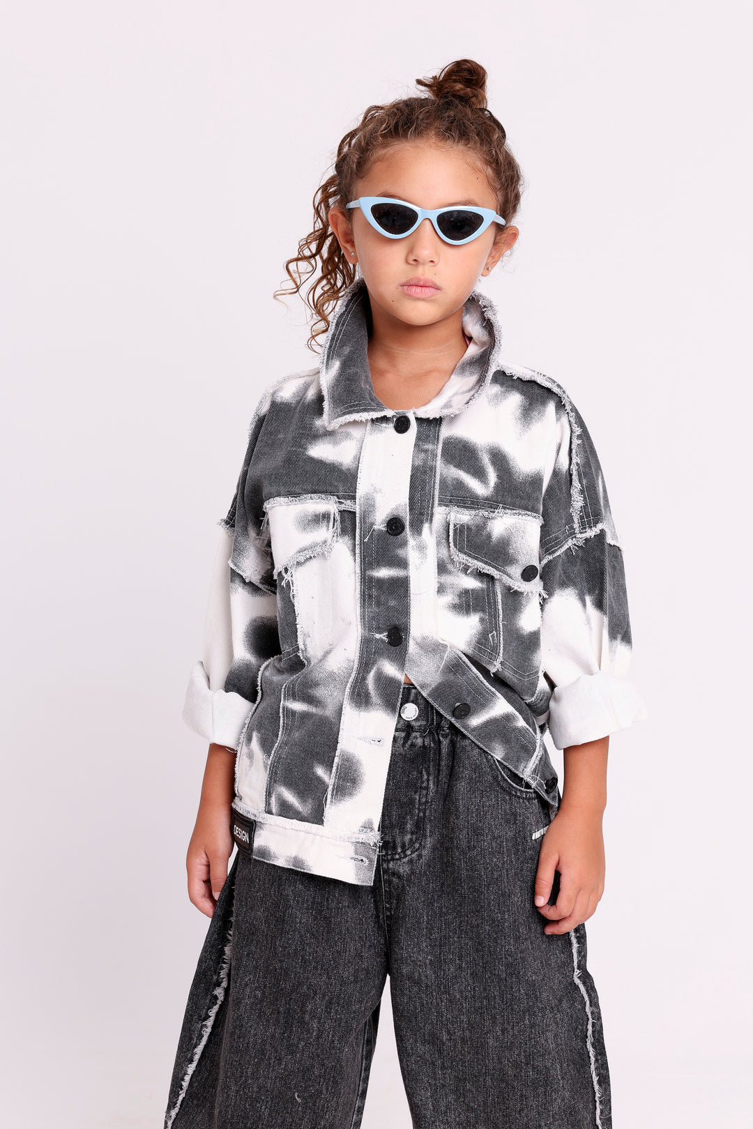 BLEACHED DENIM JACKET WITH DESIGN TAG