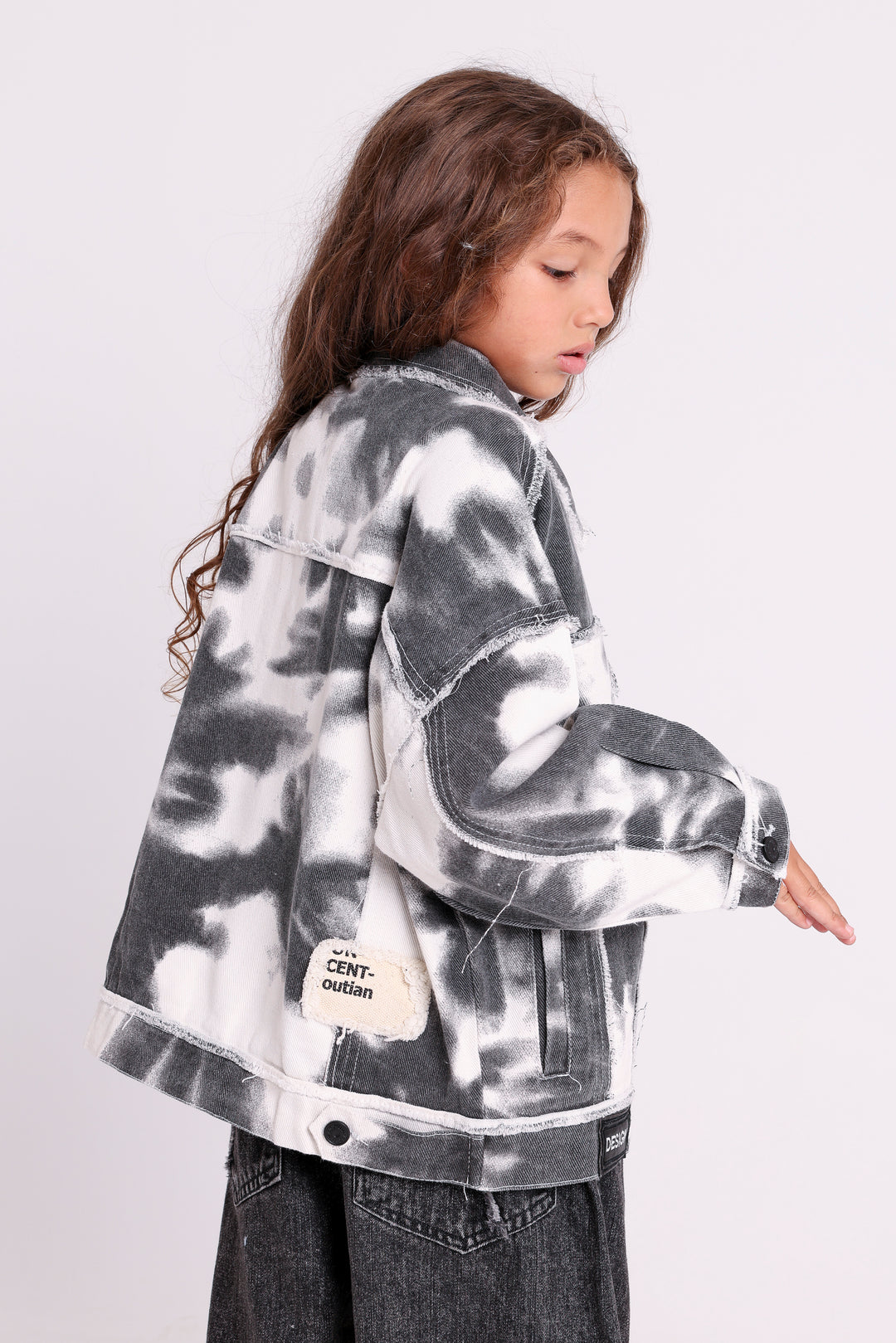 BLEACHED DENIM JACKET WITH DESIGN TAG