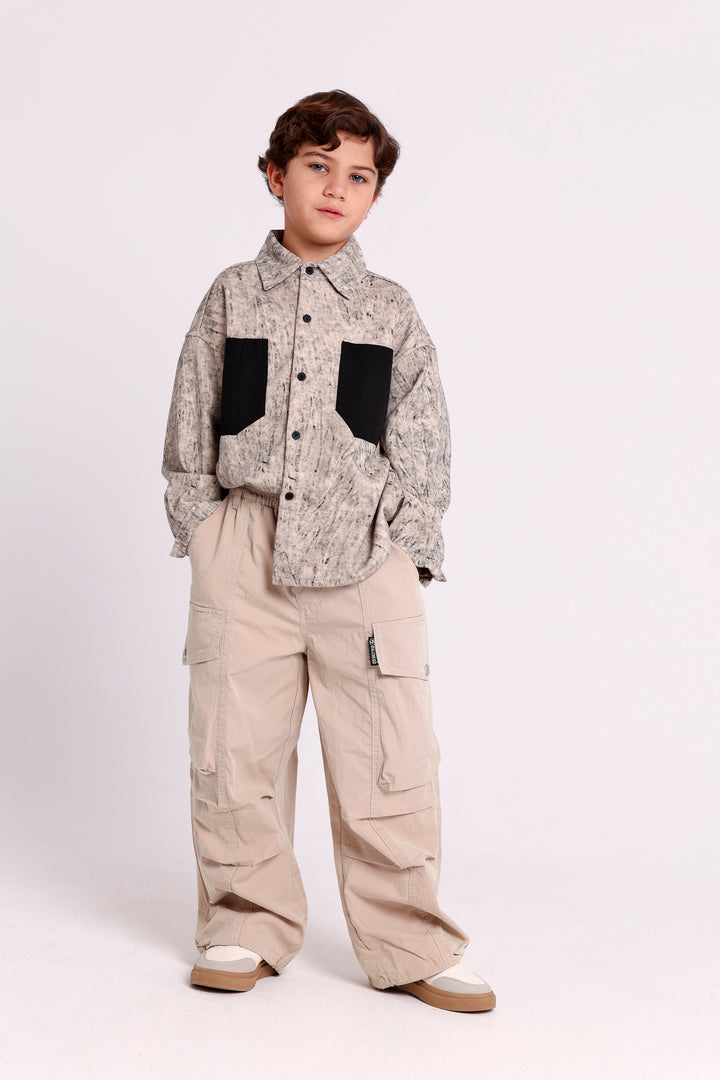 PRINTED SHIRT WITH CONTRAST POCKETS