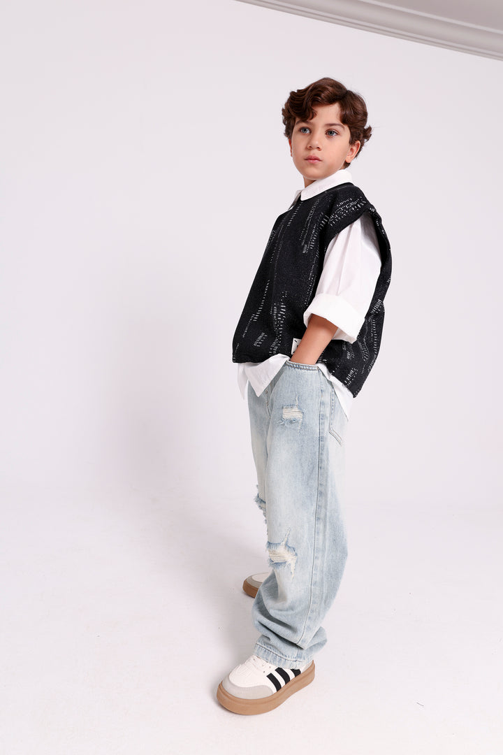 SLEEVELESS TOP WITH GLITTER PATTERN