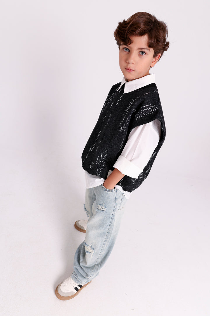 SLEEVELESS TOP WITH GLITTER PATTERN