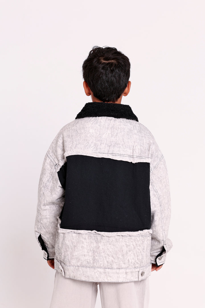 COLORBLOCK DENIM JACKET WITH FLEECE COLLAR