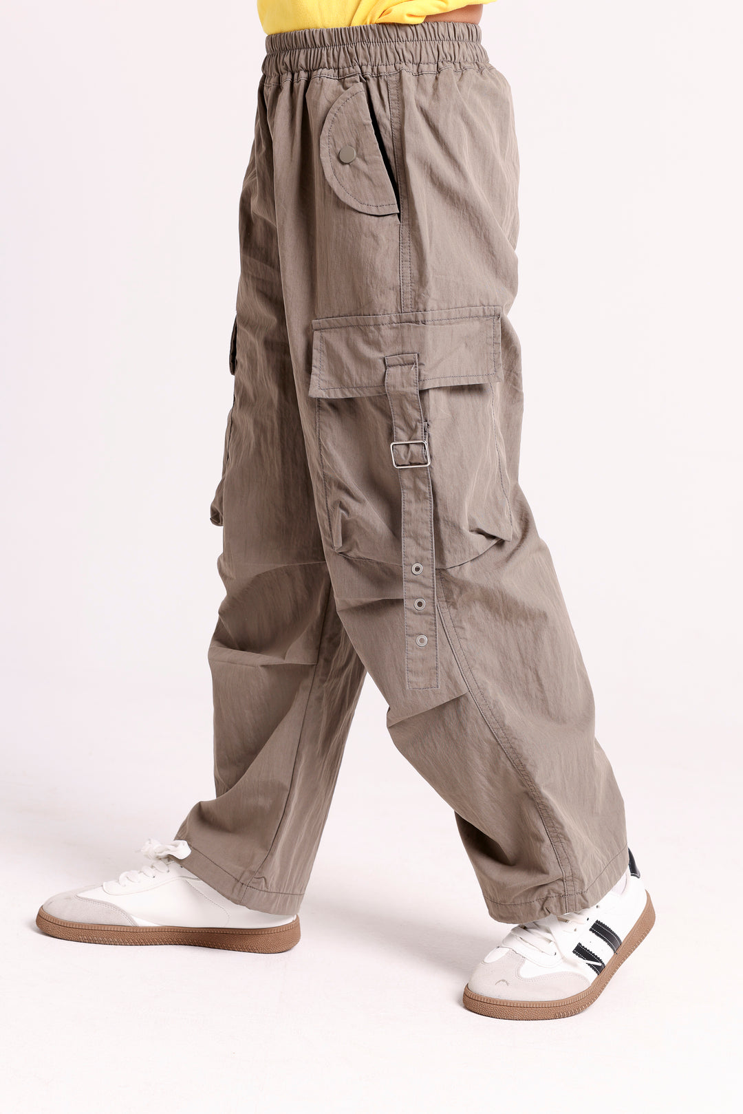 CARGO PANTS WITH UTILITY POCKETS