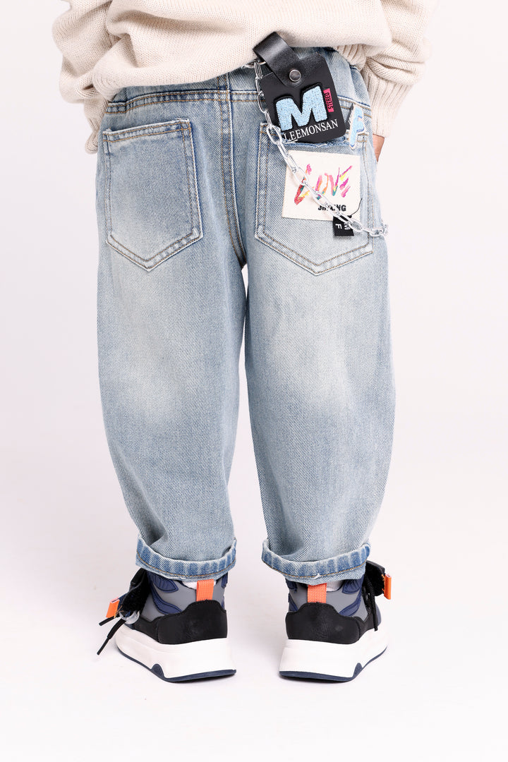 RELAXED DENIM PANTS WITH BACK PATCHES