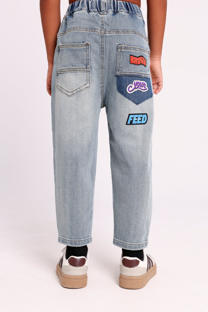 JEANS WITH 3 PATCHES