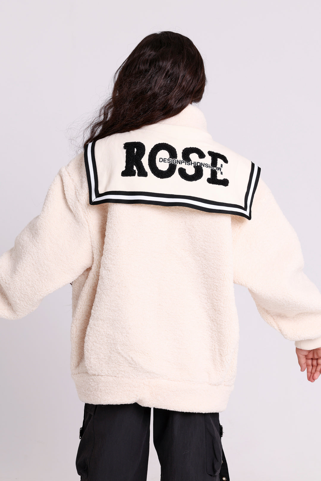 FLEECE JACKET WITH ROSE COLLAR