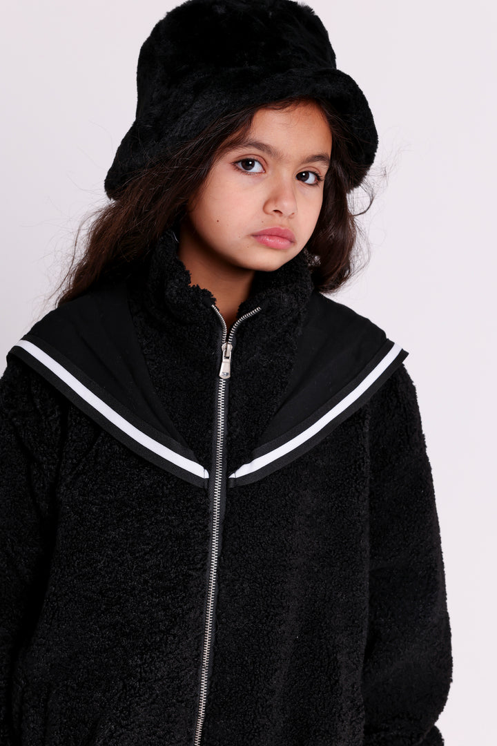 FLEECE JACKET WITH ROSE COLLAR