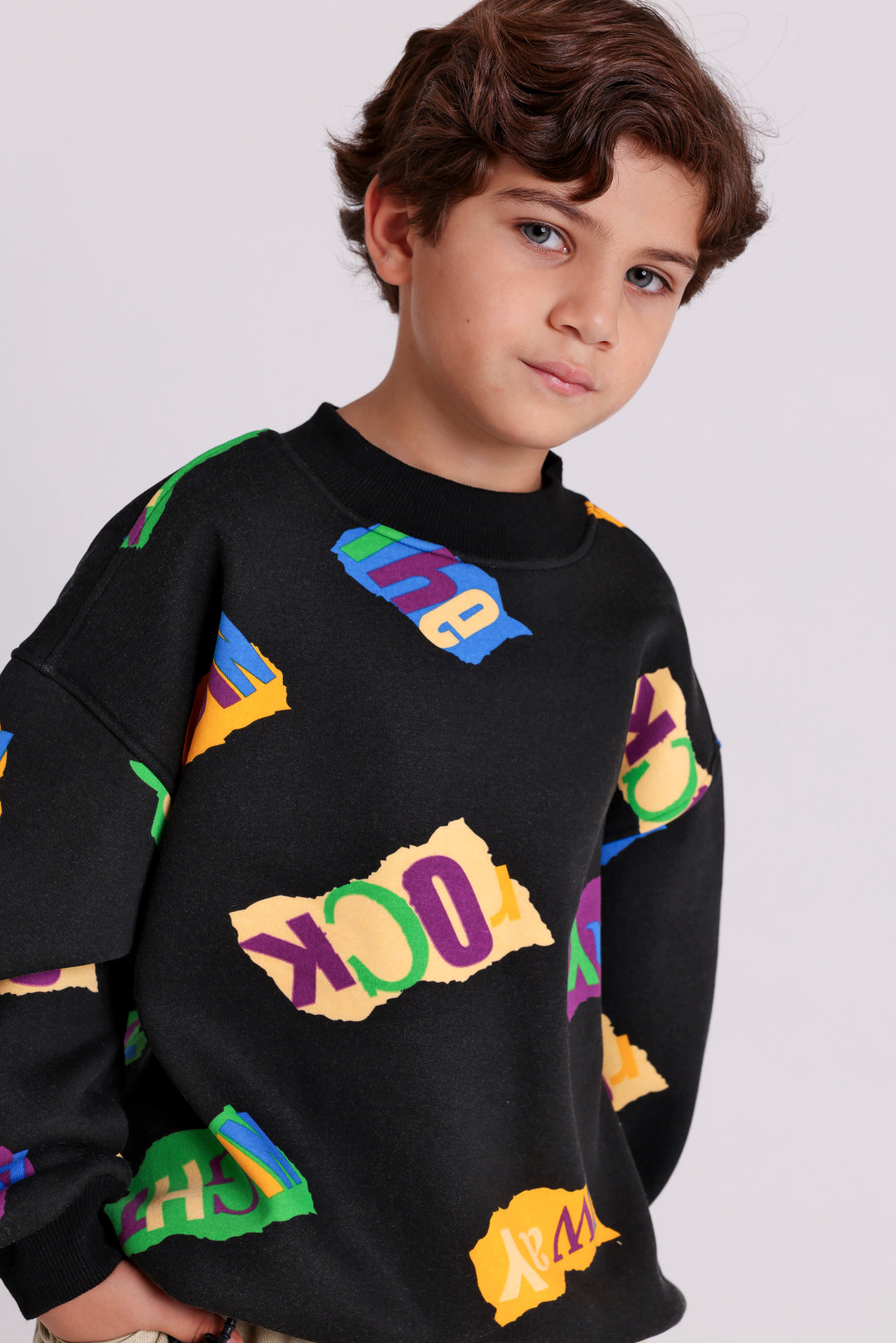 SWEATSHIRT WITH ROCK GRAPHIC PRINT