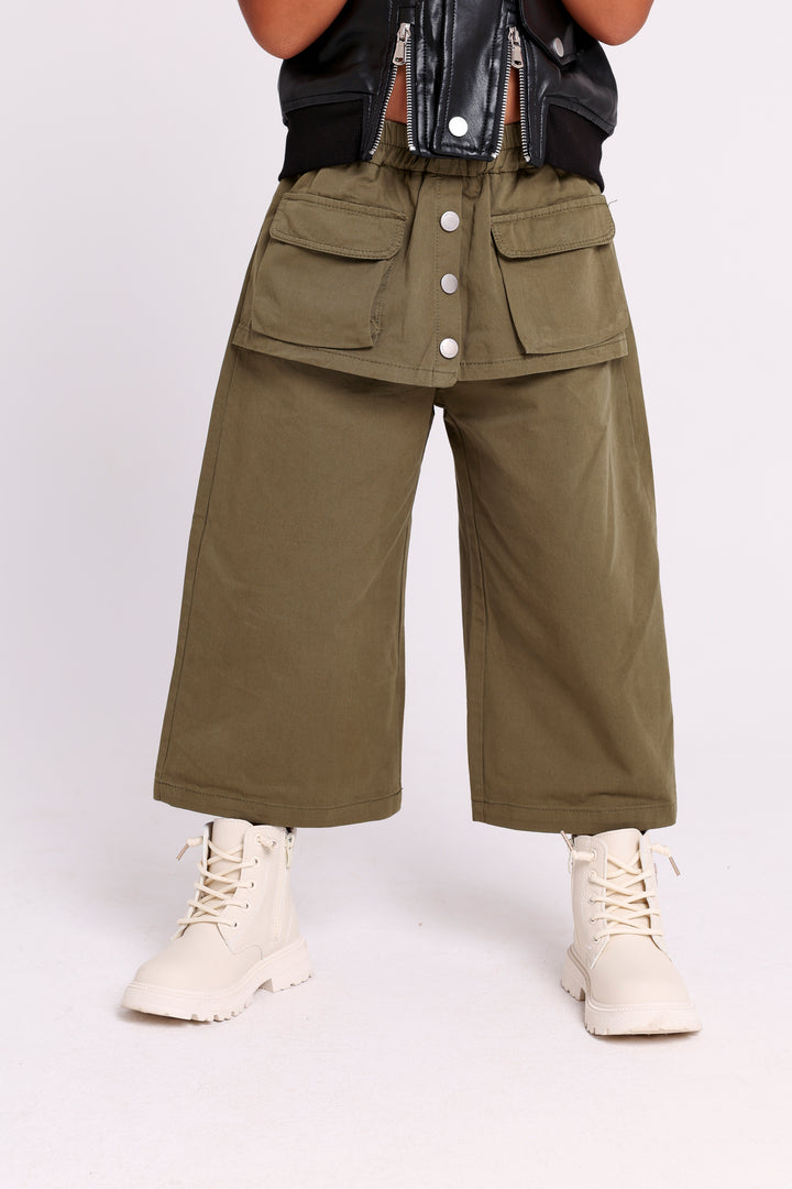 Wide-Leg Utility Shorts