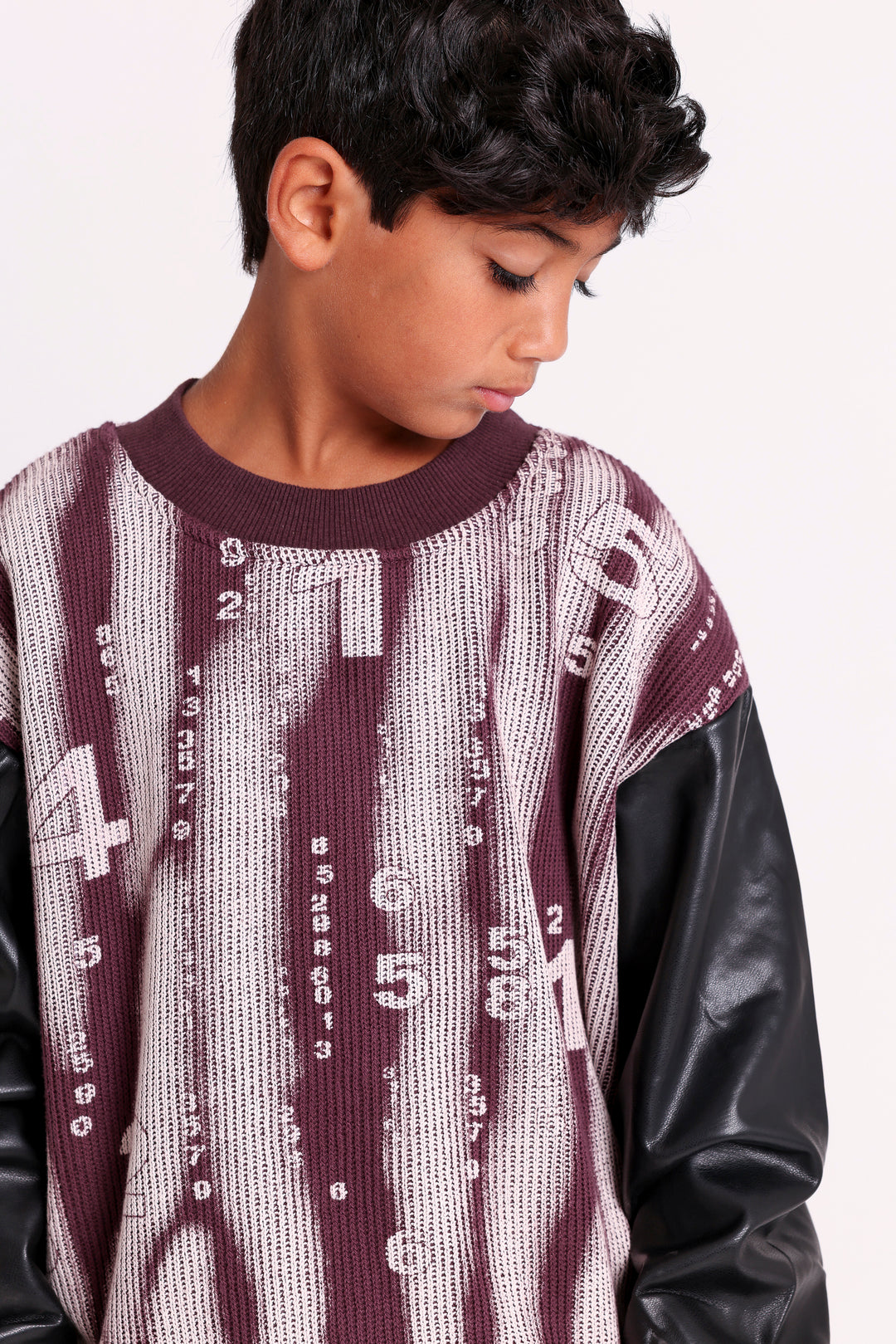 Striped Numbers Knit Sweat SHIRT
