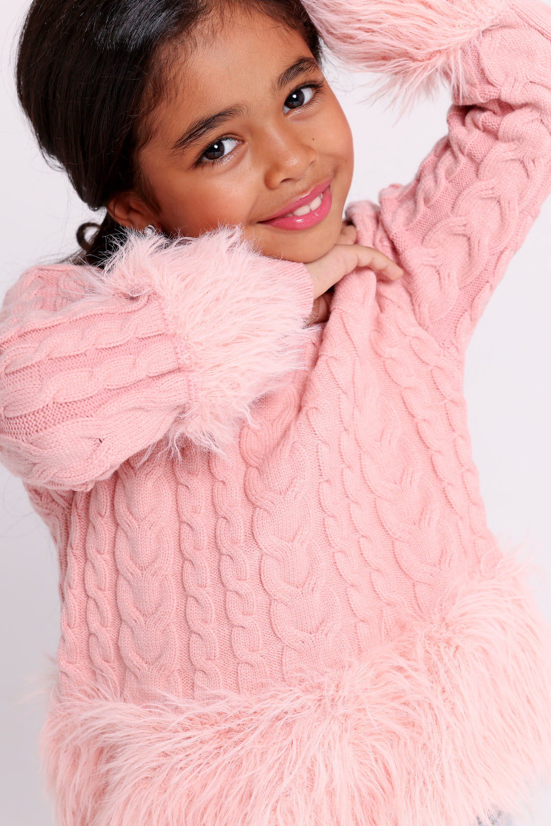 Cable Knit Furry PULLOVER