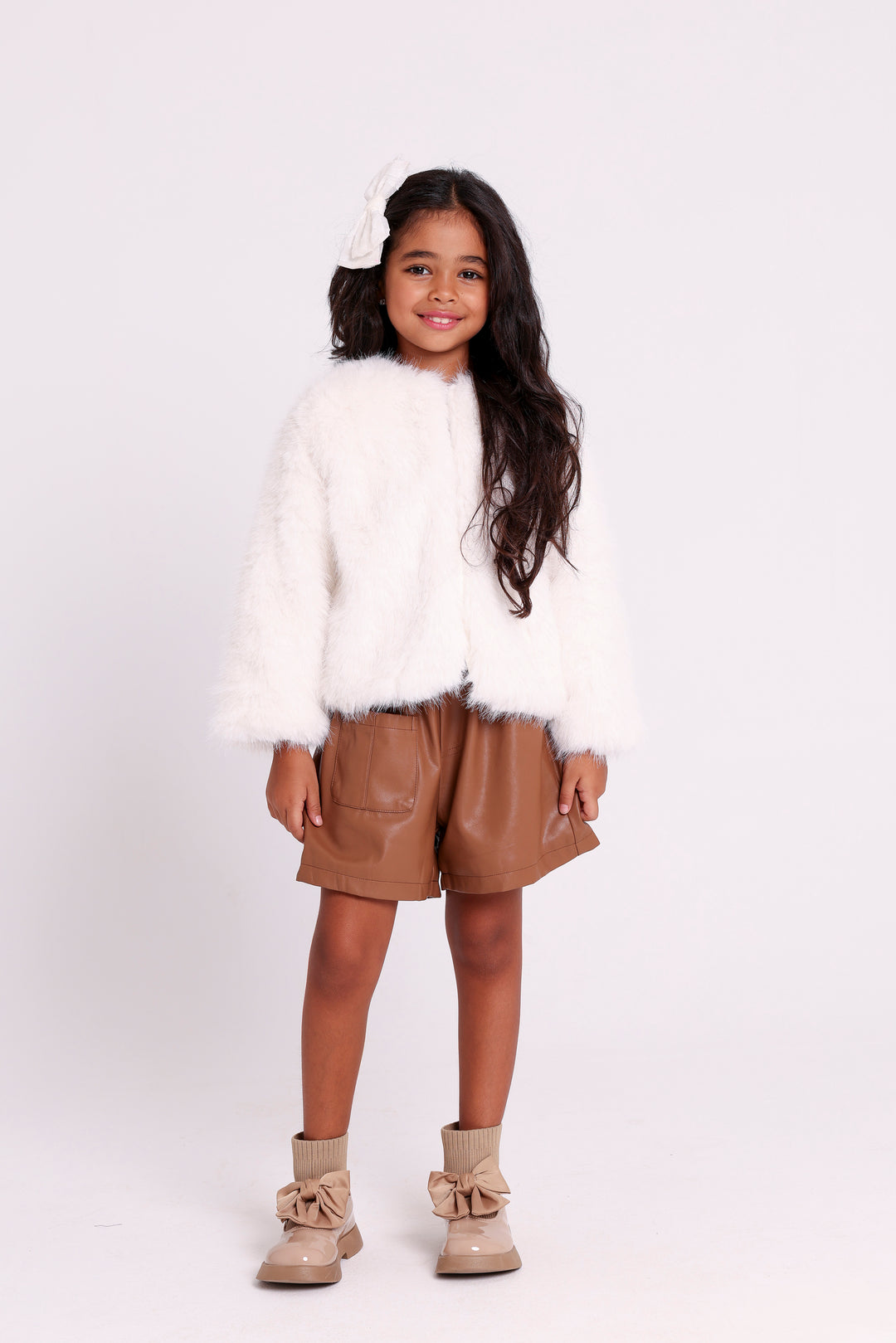 Charming faux fur JACKET