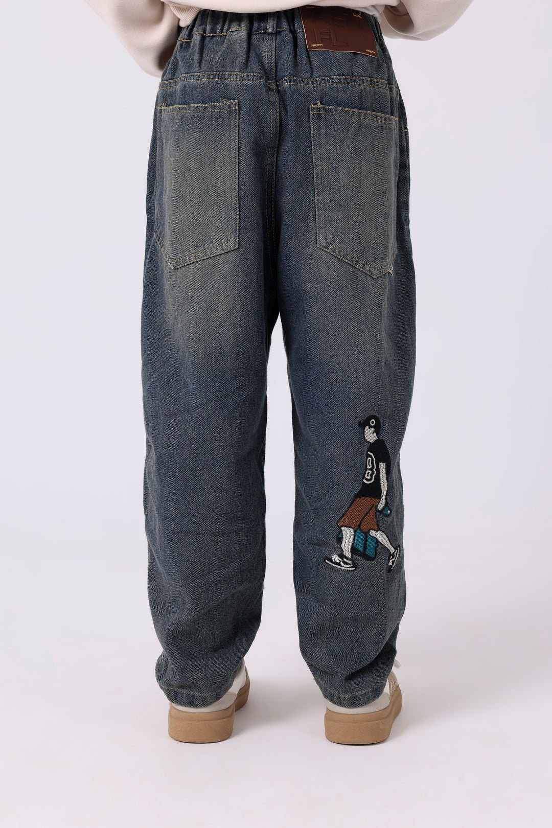 BASKET PATCH PANTS