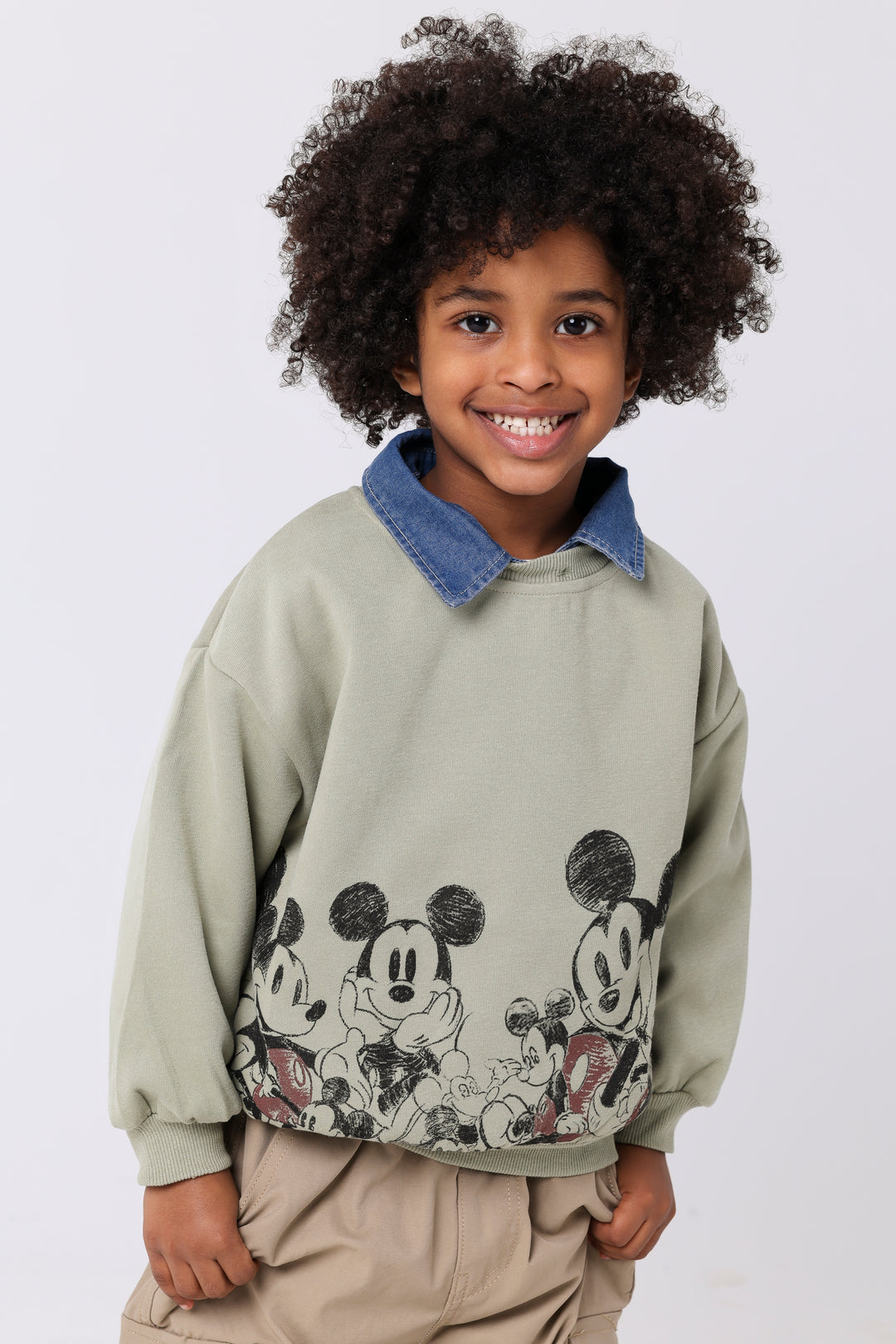 Happy Mouse Character Graphic Pullover