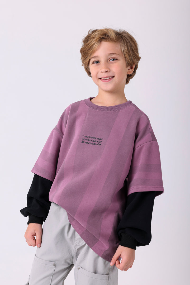Vibrant Multi-Tone Striped Crew Neck