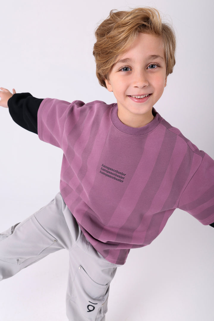 Vibrant Multi-Tone Striped Crew Neck