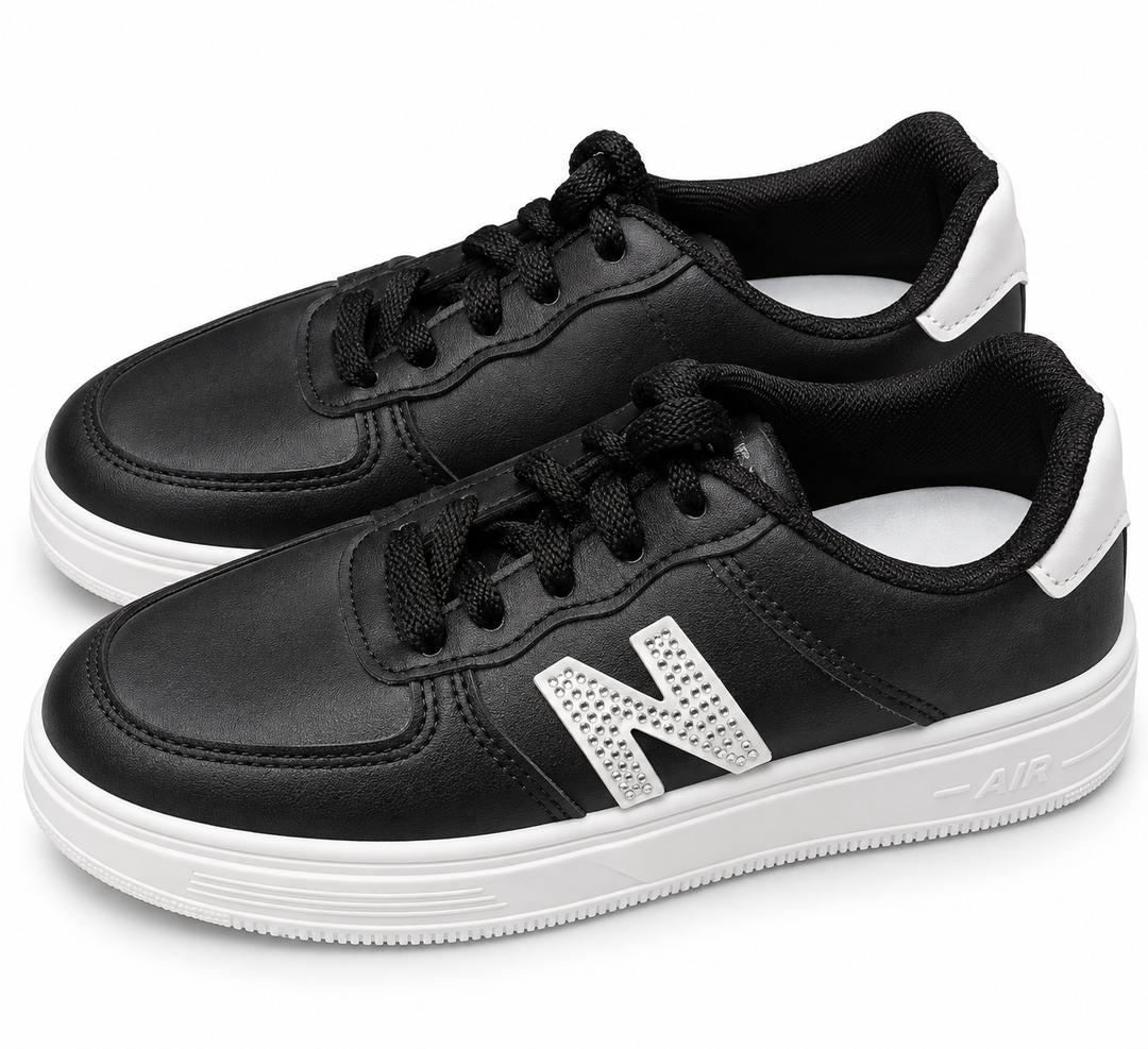 Classic Minimal Daily Sneakers